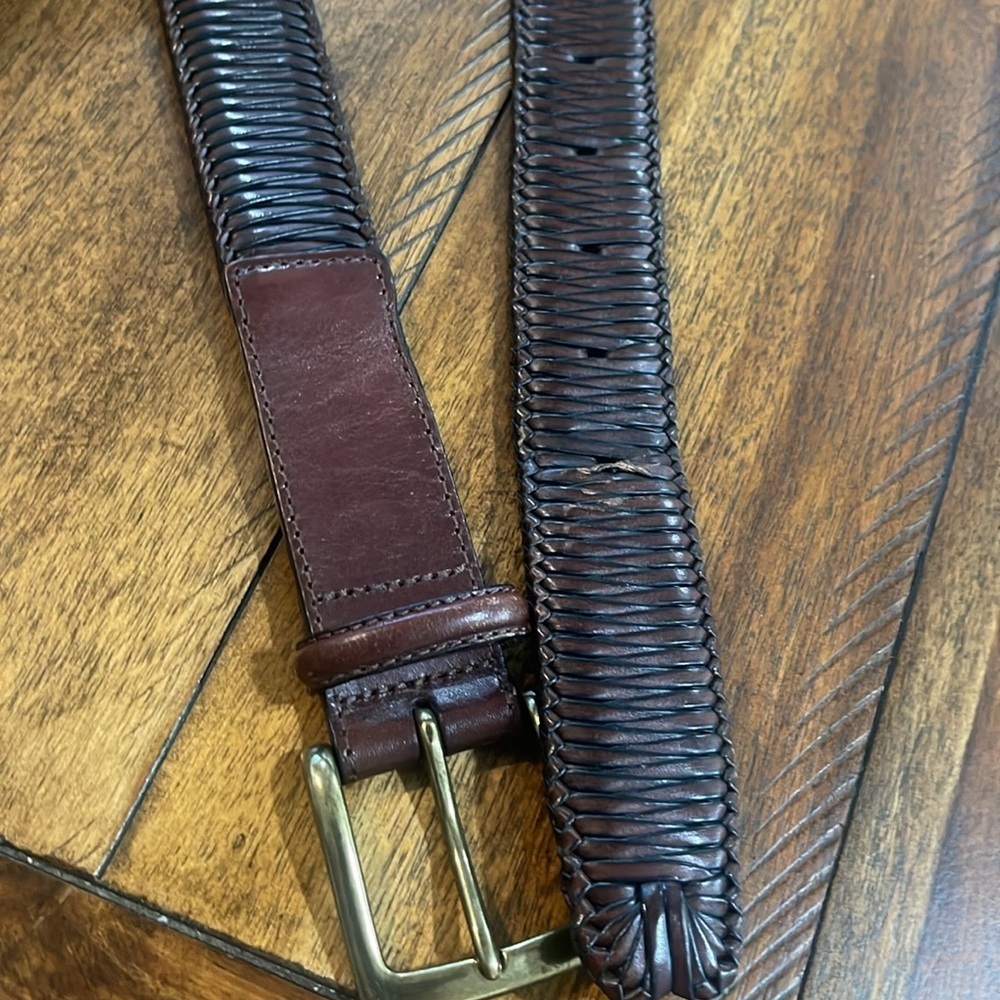 Tommy Bahama Brown woven leather belt brass tone buckle size 36 - Picture 11 of 16